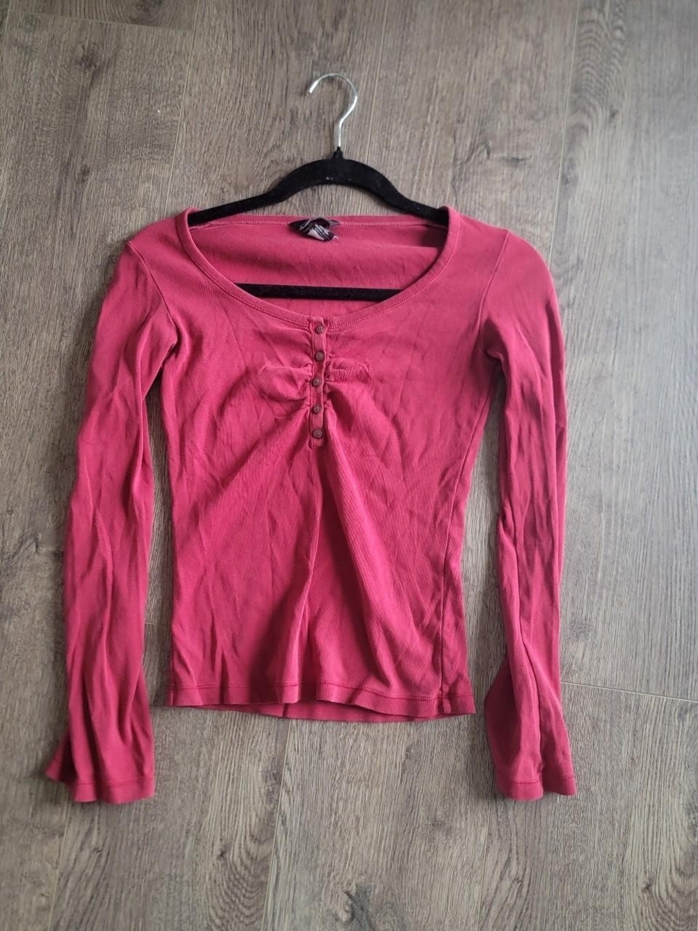 Moda International Red Long Sleeve Scoop Neck Henley Top